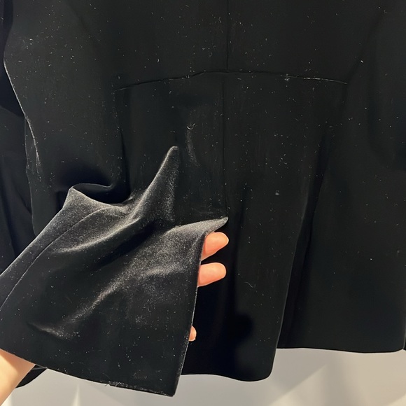 Black Velour Blazer | Tristan & Iseut | XL - Picture 10 of 10
